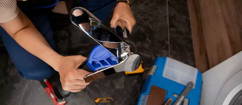 Fix Leaking Pipe in Dubai Marina, United Arab Emirates
